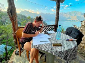 travle-tip-san-pedro-la-laguna-guatemala